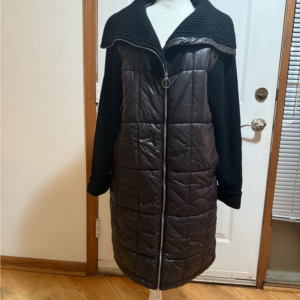 Varley Black Quilted Puffer Coat